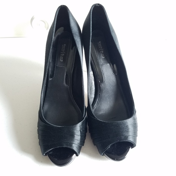 Spring Sale! White House Black Market black satin pumps - Picture 3 of 7